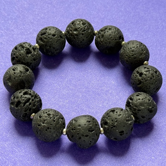 HANDMADE Bracelet Men's Black Lava Rock Beaded 16mm Stretch 6-1/4" - Picture 1 of 6